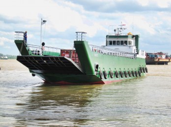 Landing Craft Tank 37 Meters Side Walk -  Ratson Ship Building