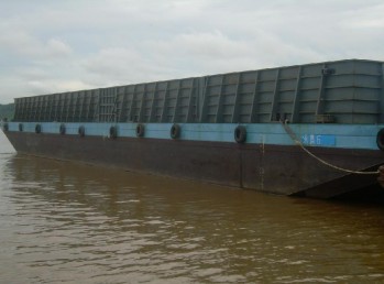 Tug Boat 19M99 & Barge 69M07 - Ratson Ship Building