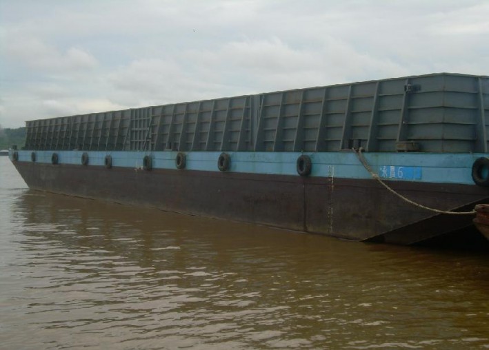 Tug Boat 19M99 & Barge 69M07 -  Ratson Ship Building